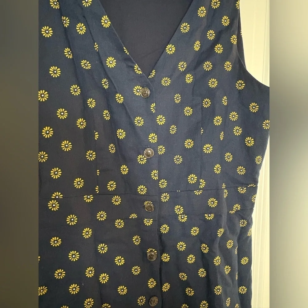 J Crew Navy and Yellow Daisy V Neck Dress Sleeveless Size 6 Cotton Linen Summer